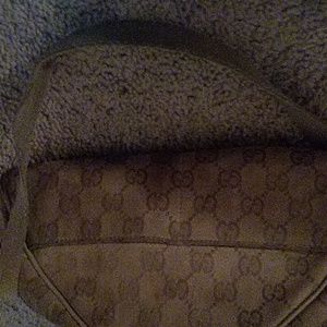 Meet your Posher, Khadijah